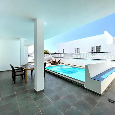 Maravillosa Con Piscina Privada Y Dos Dormitorios En Вилла *