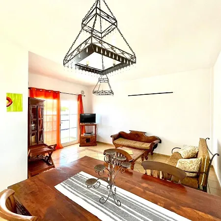 Villa Maravillosa Con Piscina Privada Y Dos Dormitorios En Puerto Calero